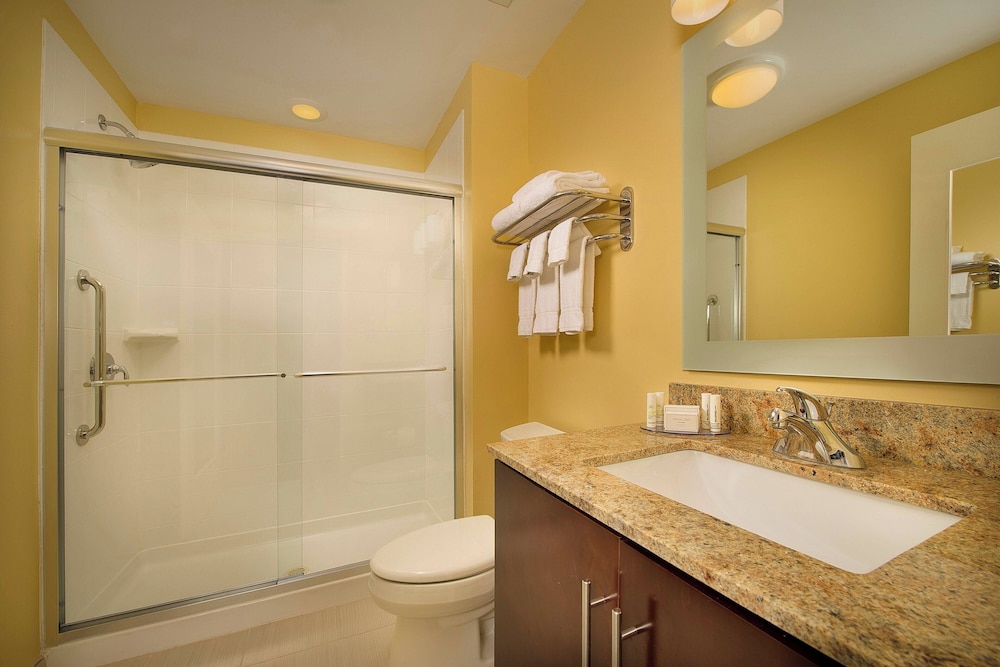 Towneplace Suites Eagle Pass - photo 14
