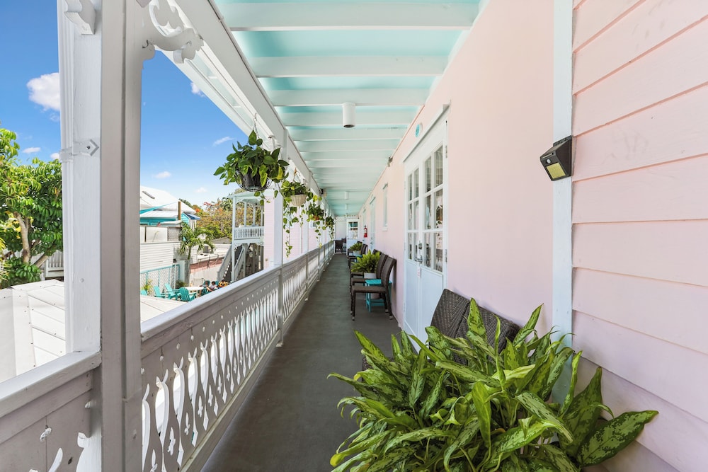 The Palms Hotel - photo 144