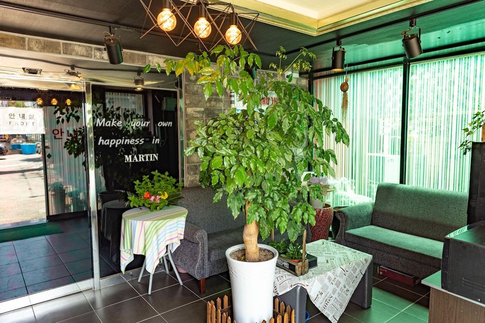 Martin Hotel in Busan, South Korea