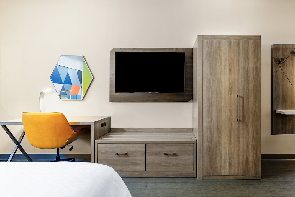 Holiday Inn Express & Suites Jacksonville Atlantic Beach by IHG - photo 9
