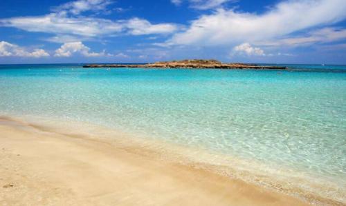 Protaras Fig Tree Bay Sea View Villa Jacuzzi Available April to October — 4-Star Luxury Hotel in Protaras, Cyprus