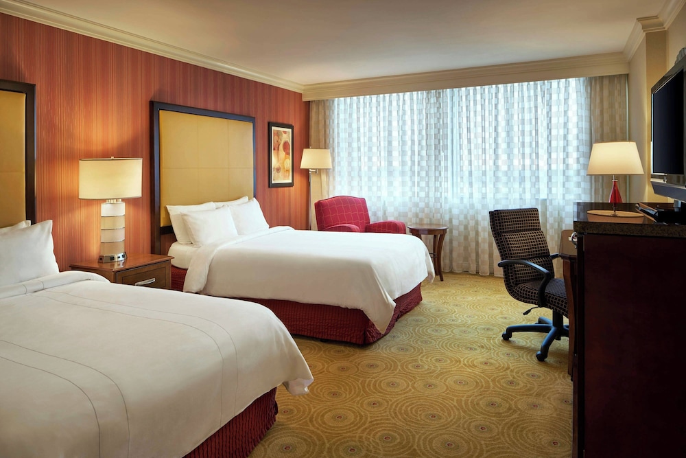 Baltimore Marriott Inner Harbor at Camden Yards - photo 7