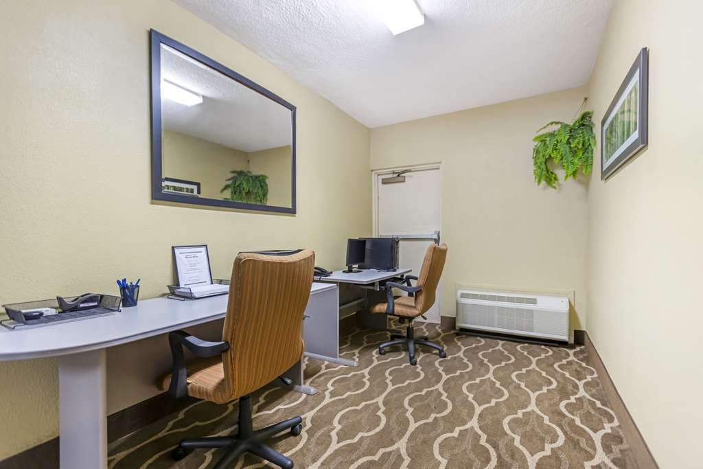 Comfort Inn Meridian Bonita Lakes - photo 28