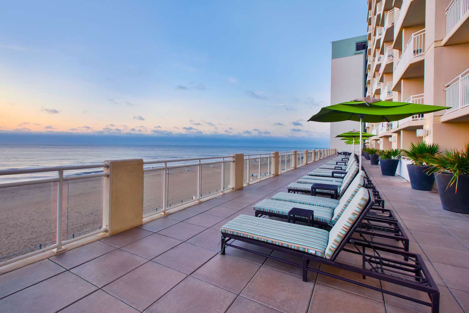 Hilton Garden Inn Virginia Beach Oceanfront - photo 37