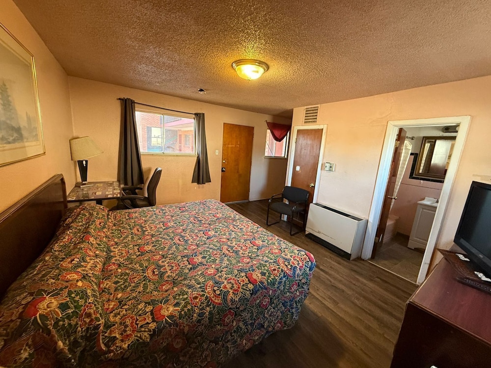 Springs Inn - photo 27