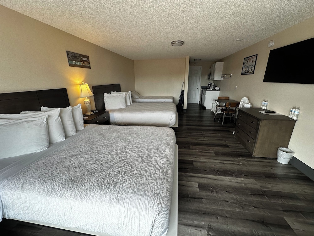 Inn at the Sea - photo 11