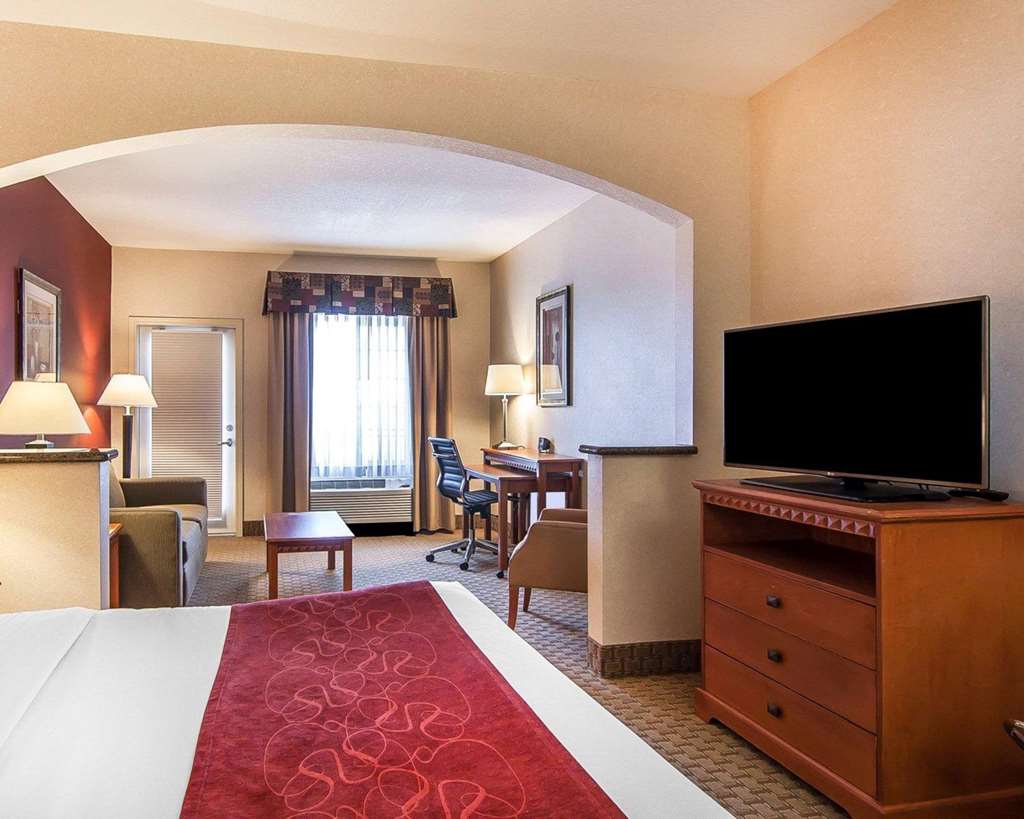 Comfort Suites Redmond Airport - photo 38