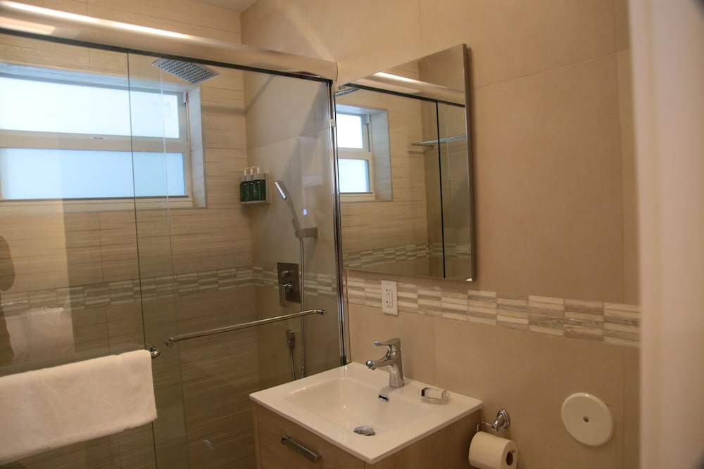 The Diane Oceanfront Suites - photo 13