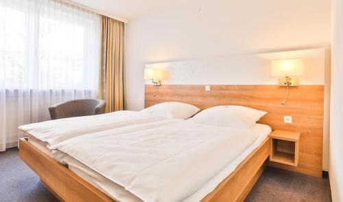 Hotel Zur Krone - last minute hotel in Botzingen
