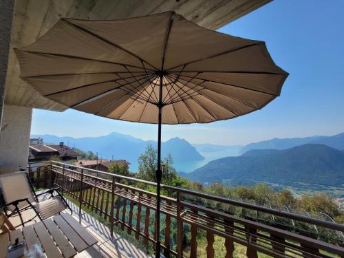 A Rimirar il Lago Mountain Lake Iseo Hospitality — hotel in Bossico