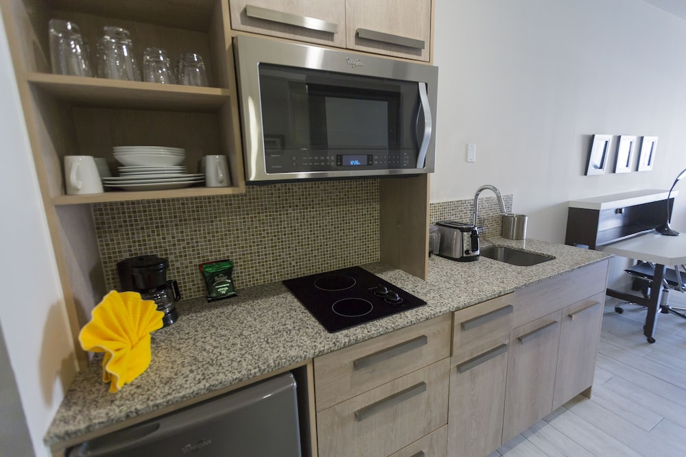 Private kitchenette