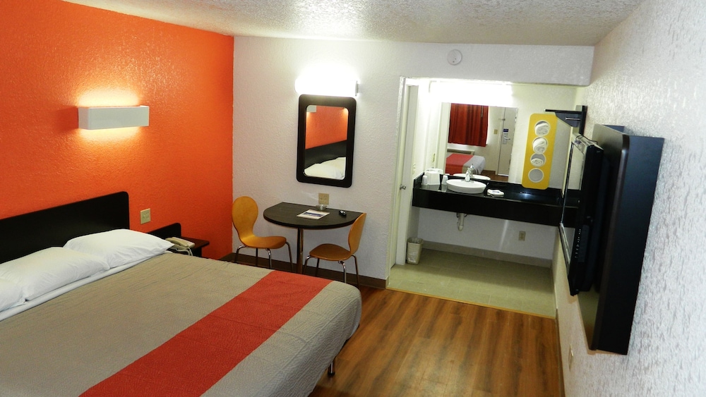 Motel 6 Oklahoma City OK Airport East - photo 9