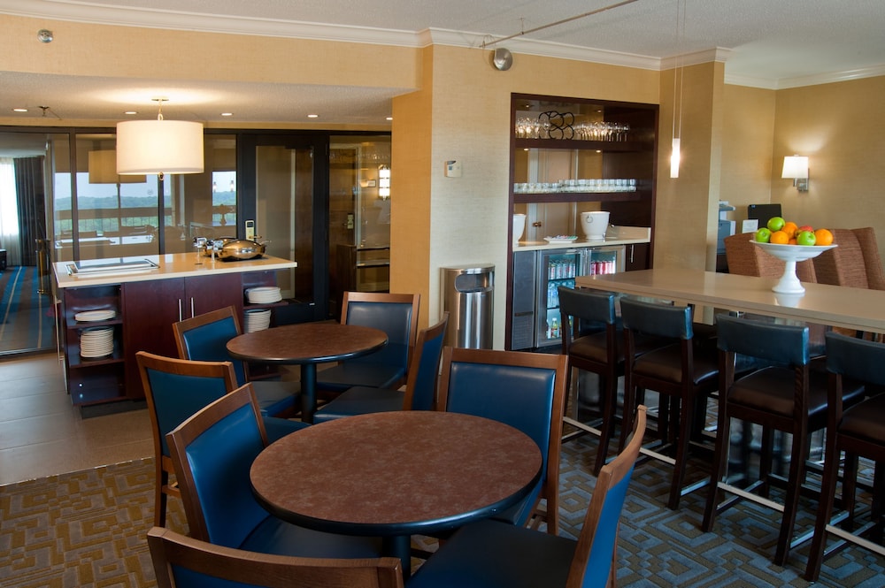 Sheraton Westport Plaza Hotel St. Louis - photo 58