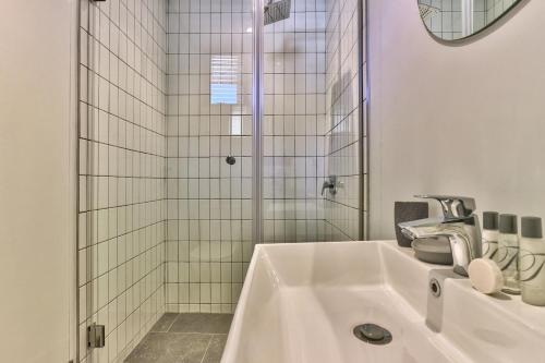 Cozy Studio in Sea Point with Modern Amenities