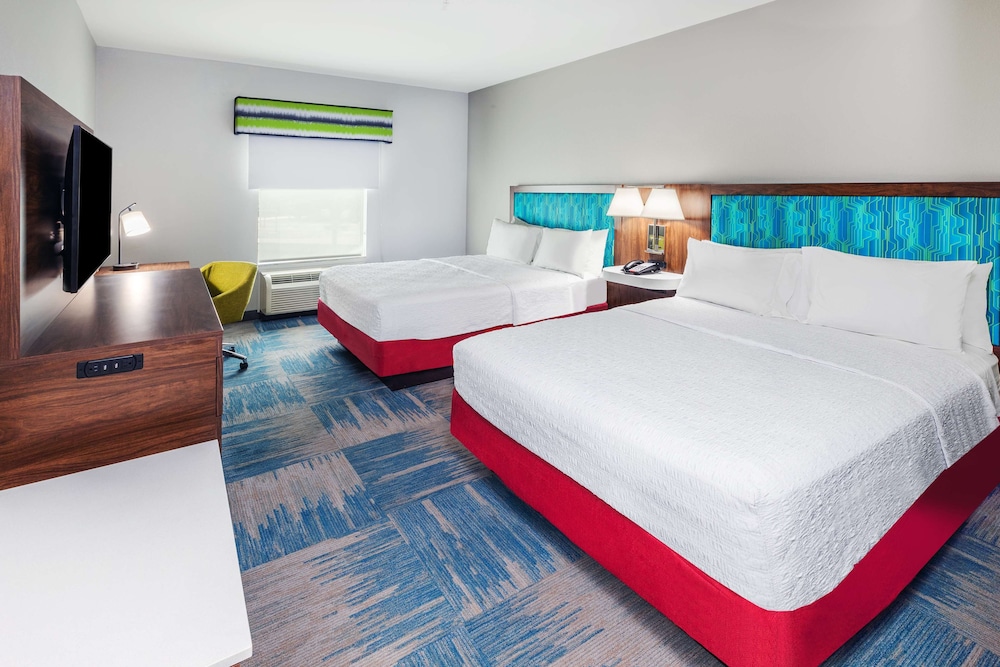 Hampton Inn & Suites Houston Heights I 10 - photo 13