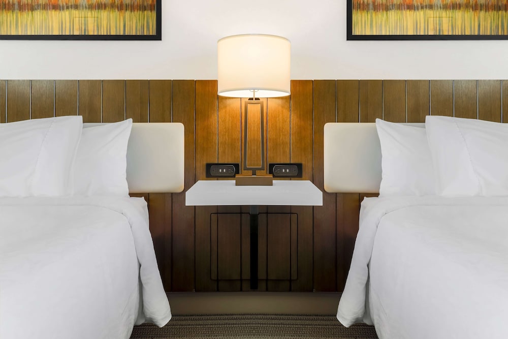 Hilton Garden Inn Reno - photo 11