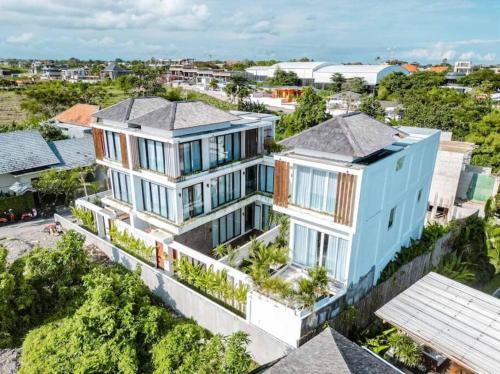 Villa Nakula Luxury Canggu 3 Level Villa ONLY 5mins to Beach — 4-Star Luxury Hotel in Canggu, Indonesia