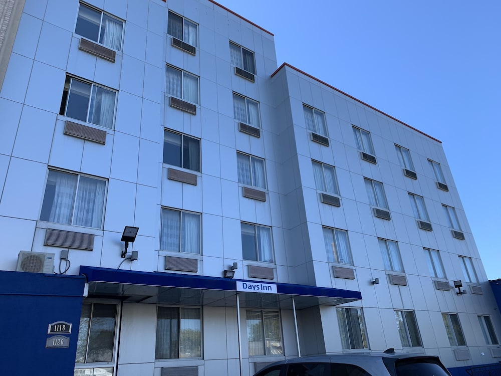 Days Inn by Wyndham Brooklyn Borough Park in Brooklyn, United States