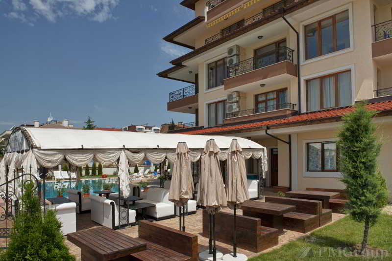 Rich 3 - last minute hotel in Ravda