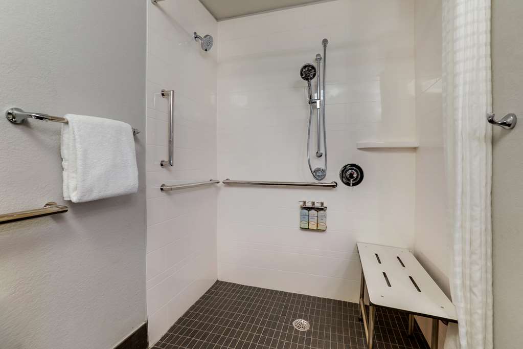 Sonesta Simply Suites Miami Airport Doral - photo 32