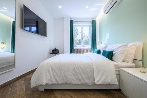 Villa In Bed — 4-Star Luxury Hotel in Quarto, Italy