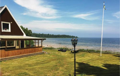 2 Bedroom Beautiful Home In Mellerud — 4-Star Luxury Hotel in Mellerud, Sweden