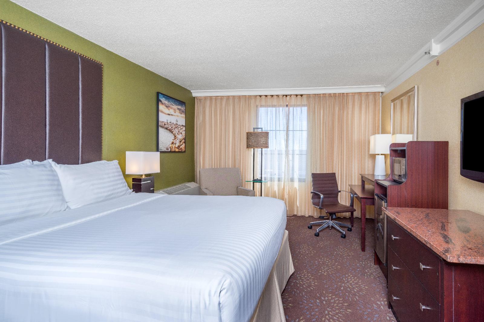 Holiday Inn Inner Harbor - photo 6