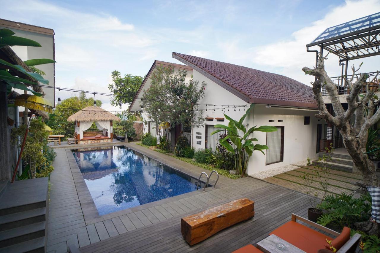 Omah Angkul Angkul Pool Villa — 4-Star Luxury Hotel in Bandung, Indonesia