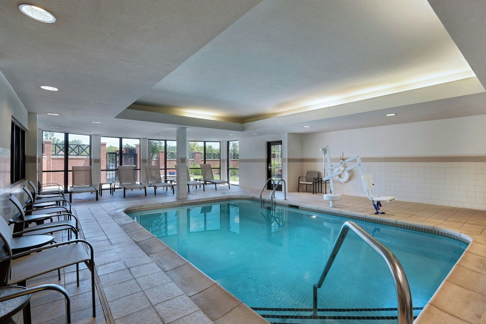 Courtyard Marriott Aksarben Village - photo 15