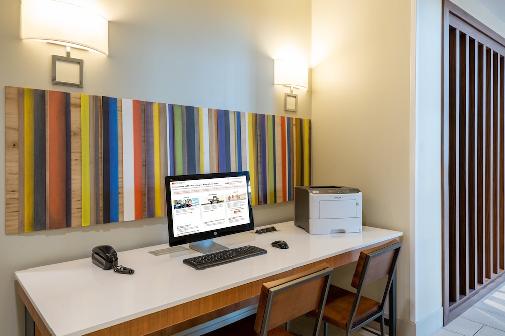 Holiday Inn Express & Suites St. George North Zion by IHG - photo 24