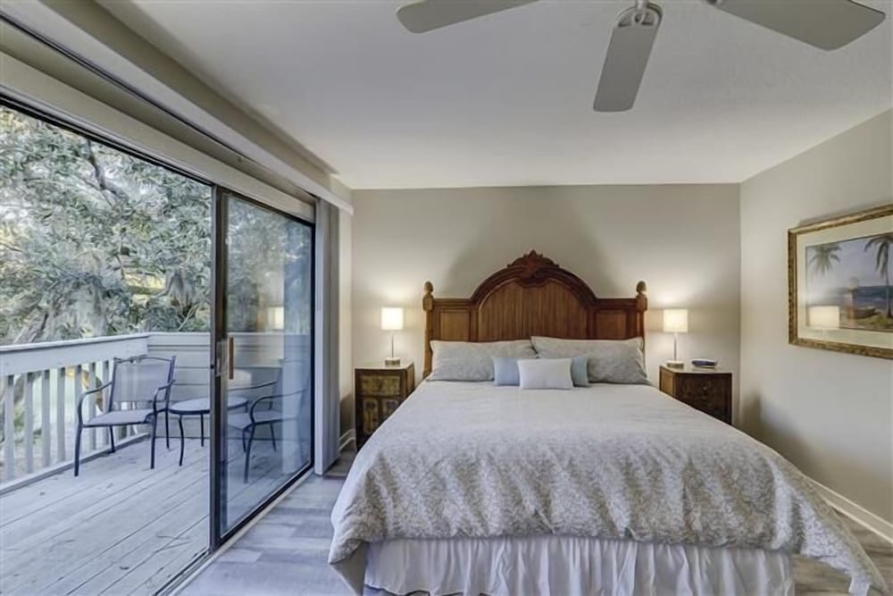 2342 Racquet Club at the Sea Pines Resort - photo 5