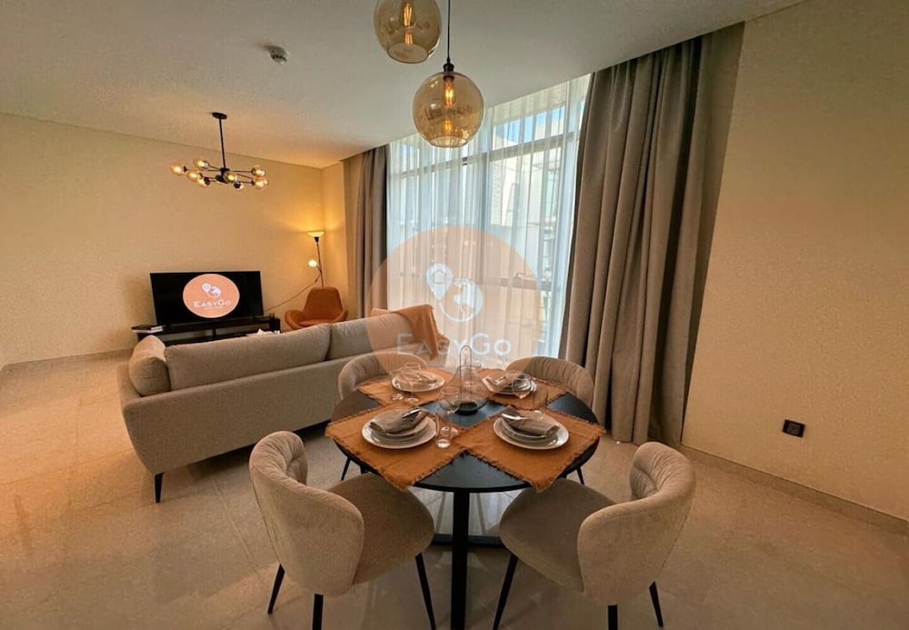 Stylish Escape in Meydan 1B Polo Residence C3 — 4-Star Luxury Hotel in Dubai, United Arab Emirates