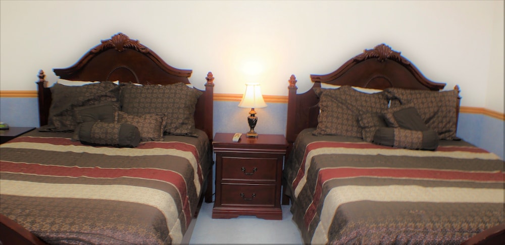 Zion's Most Wanted Hotel - photo 9