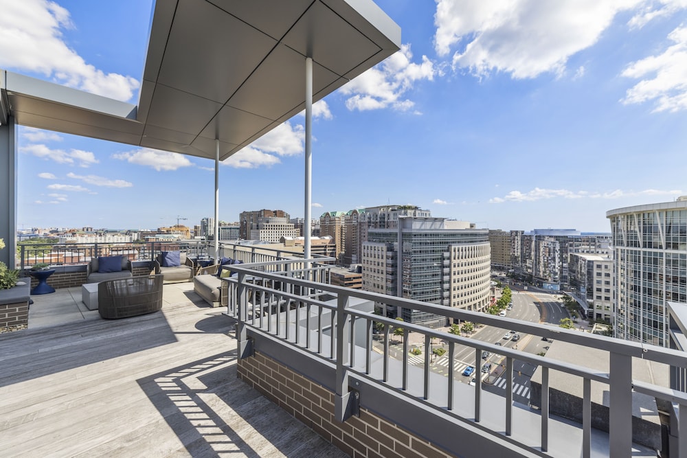 Placemakr Marymount Ballston - photo 82