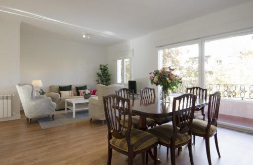 Bright W Terrace Bernabeu Nuevos Ministerios — 4-Star Luxury Hotel in Madrid, Spain