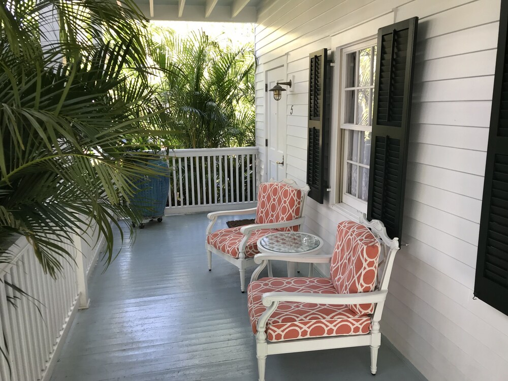 The Gardens Hotel - photo 23