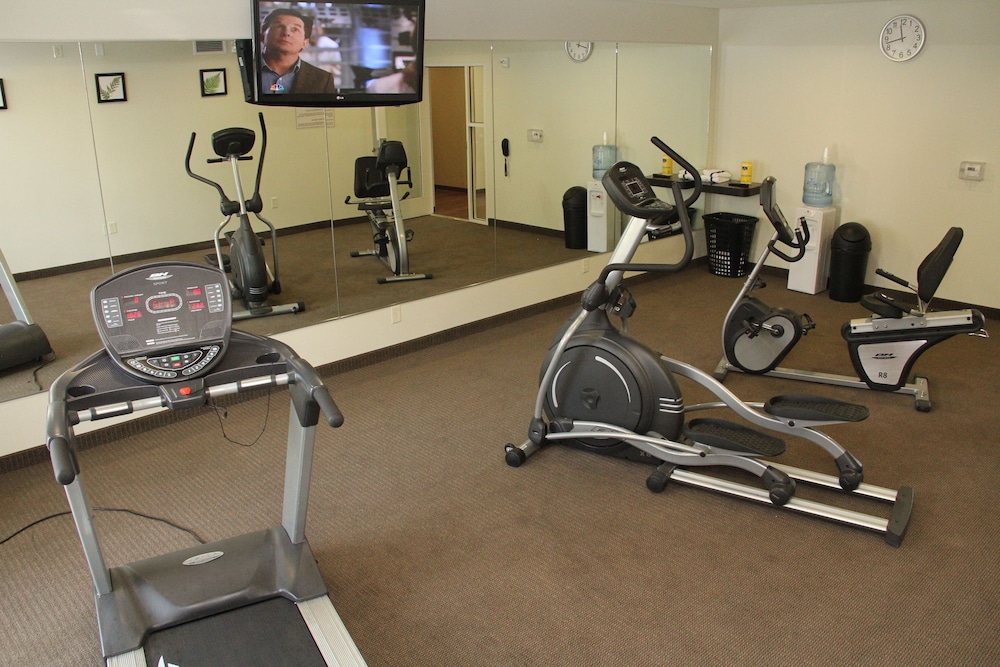 Sleep Inn & Suites Haysville Wichita South - photo 33