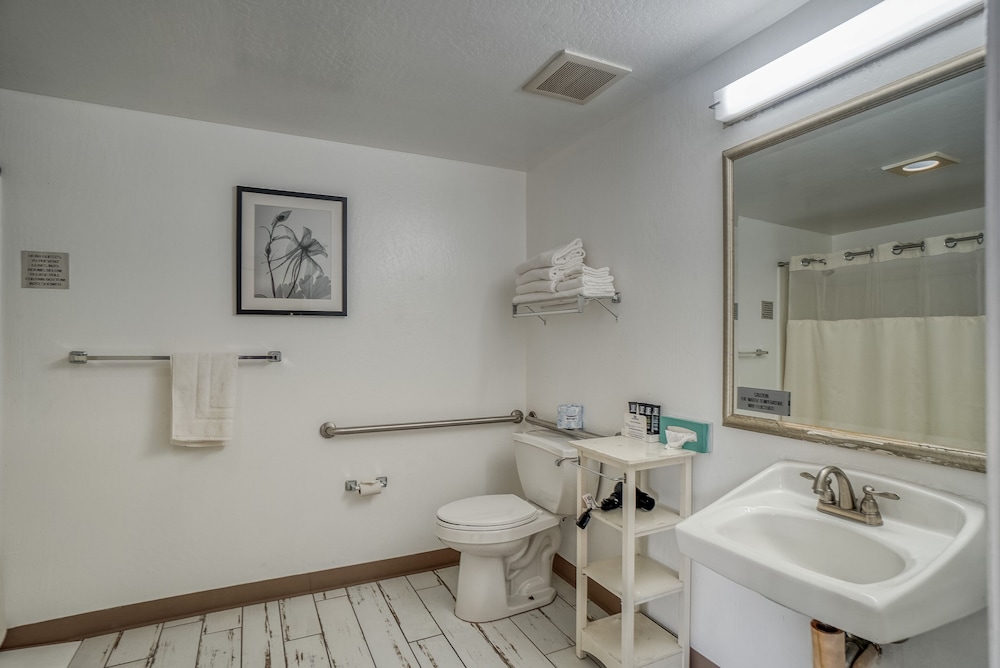 Wharf Inn - photo 103