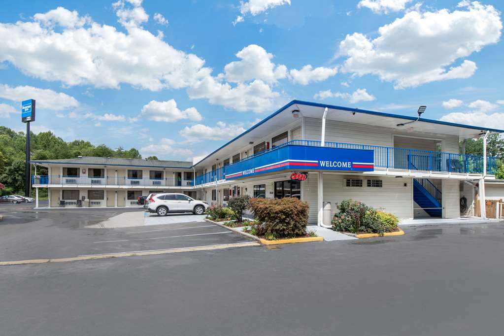 Rodeway Inn Winston Salem Route 52 — hotel in Winston-Salem