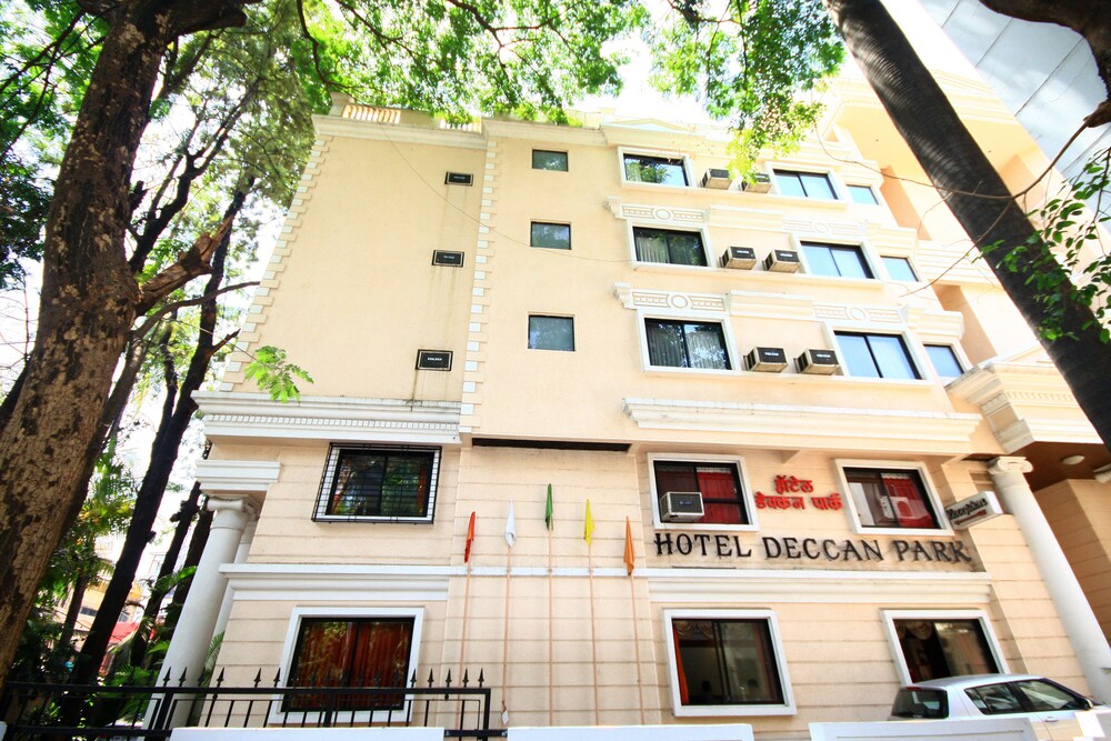 Hotel Deccan Park - last minute hotel in Pune