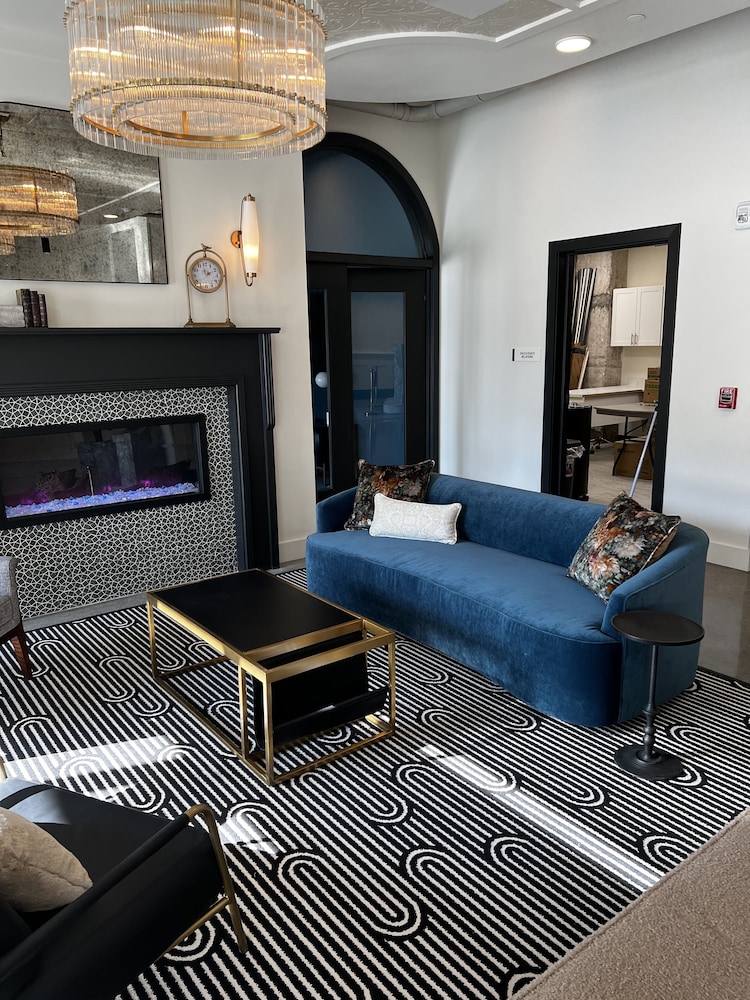 Hotel Indigo Omaha Downtown an IHG Hotel - photo 4