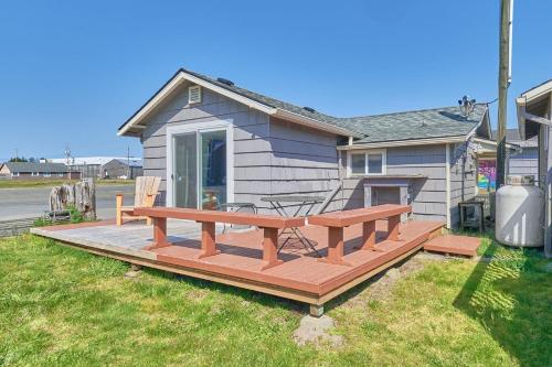 Akari Bungalows #1 in Long Beach, United States