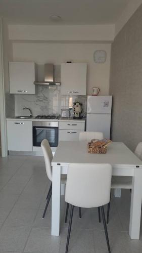 Cavour3 — 4-Star Luxury Hotel in Nettuno, Italy