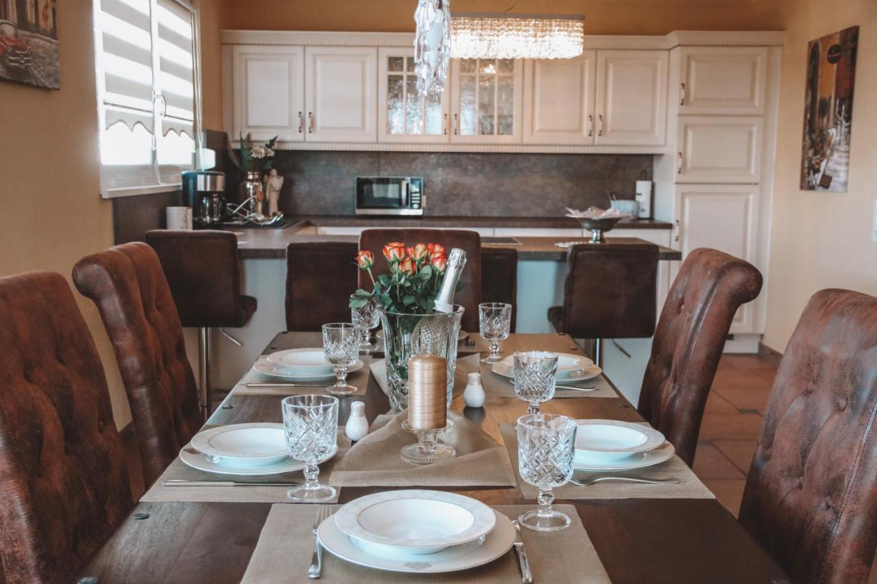 Fewo Golden Palace — Altdorf