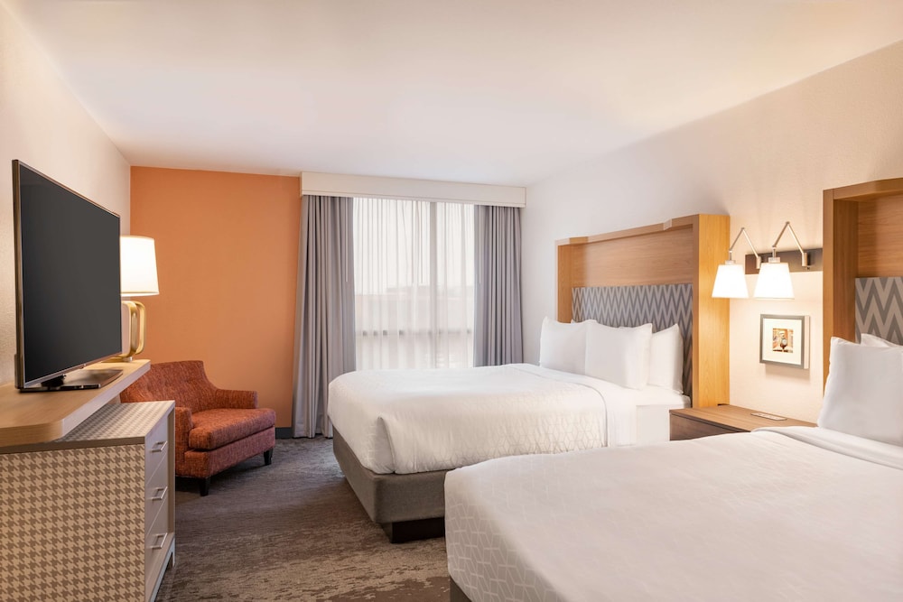 DoubleTree by Hilton Fort Worth South Hotel & Conference Center - photo 17