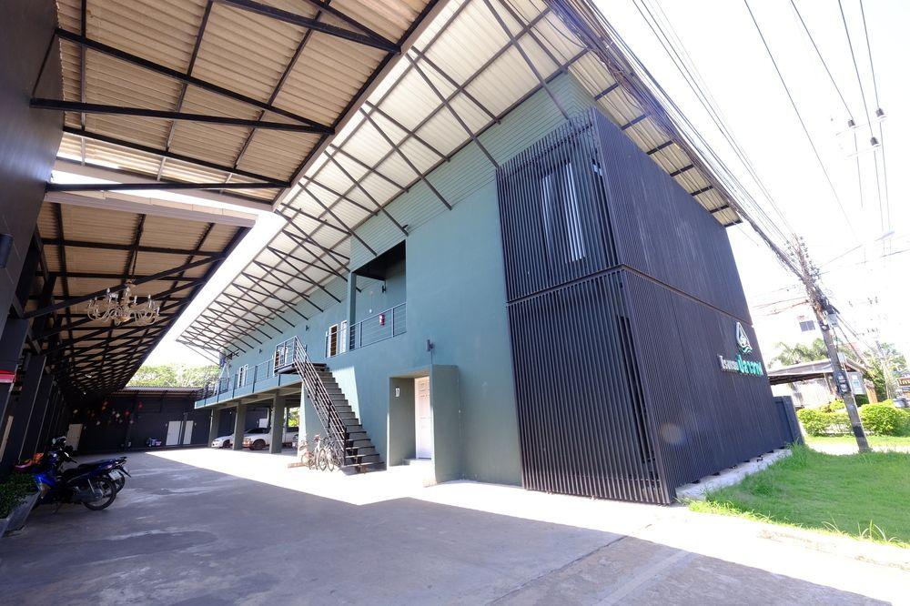 Pawarn Hotel in Nakhon Phanom, Thailand