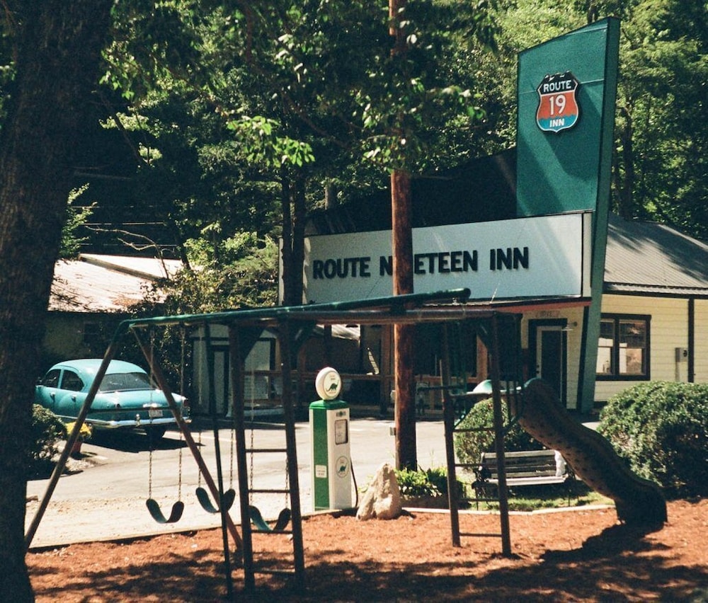 Route 19 Inn - photo 17