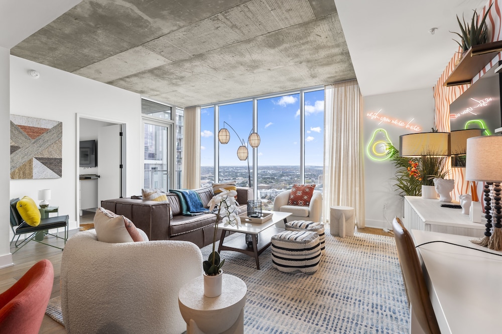 Austin Condo Hotel - photo 537