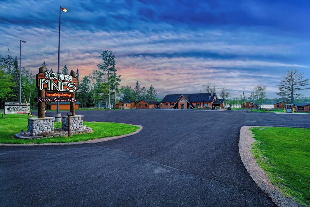 Lena's Northern Pines Resort - photo 99