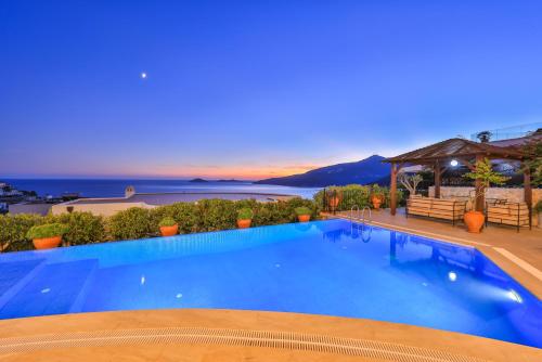 Villa Turquoise — 4-Star Luxury Hotel in Kalkan, Turkey